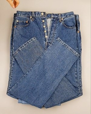 Фотография  653 - Джинсы LEVIS муж #7,5 кг, ЛОТ №7013 оптом в Астрахани и Астраханской области