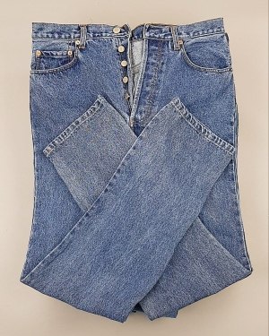 Фотография  212 - Джинсы LEVIS муж #7,6 кг, ЛОТ №7015 оптом в Астрахани и Астраханской области